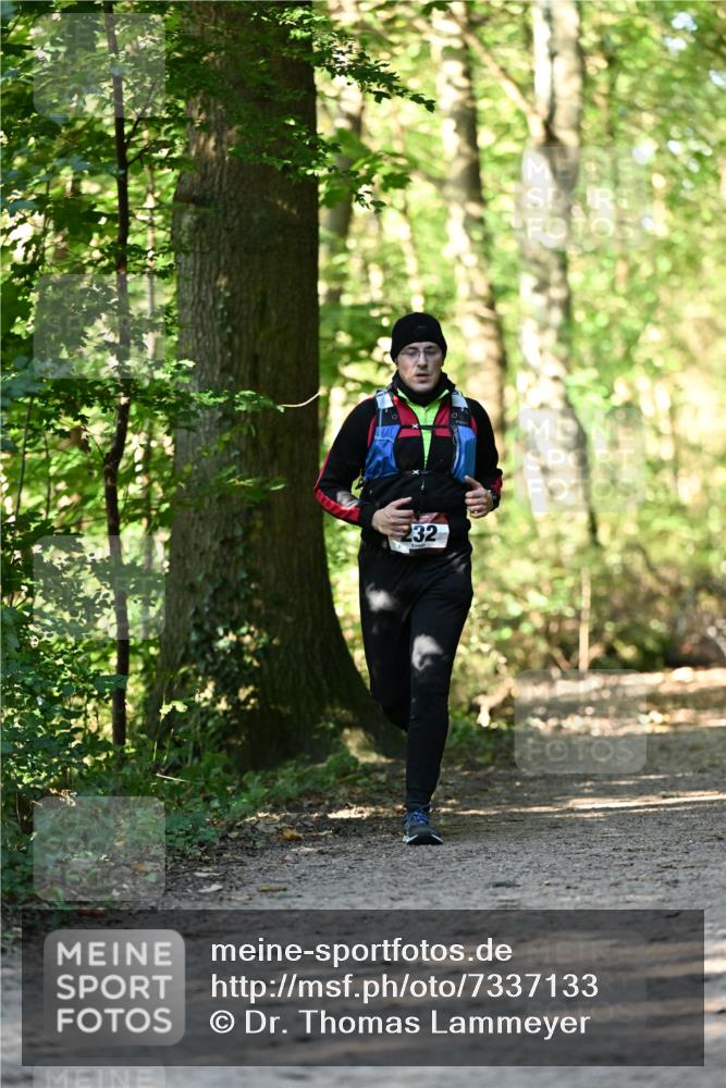 06.10.2024 - Bramfelder Halbmarathon 2024 Dr. Thomas Lammeyer http://msf.ph/oto/7337133 06.10.2024 10:19:47 Laufen 232 meine-sportfotos.de