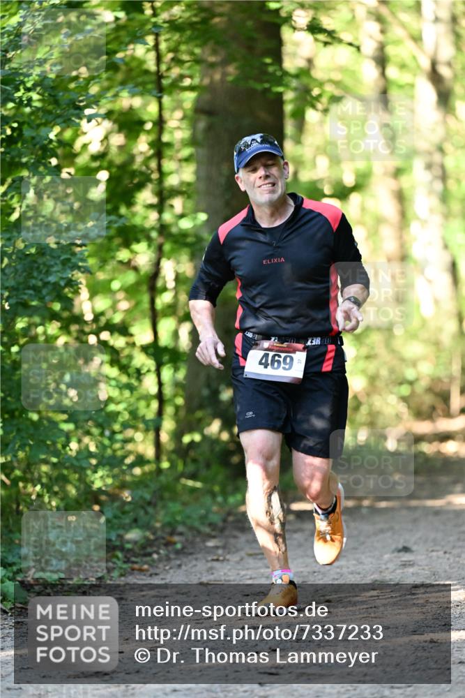 06.10.2024 - Bramfelder Halbmarathon 2024 Dr. Thomas Lammeyer http://msf.ph/oto/7337233 06.10.2024 10:20:21 Laufen 469, 3 meine-sportfotos.de