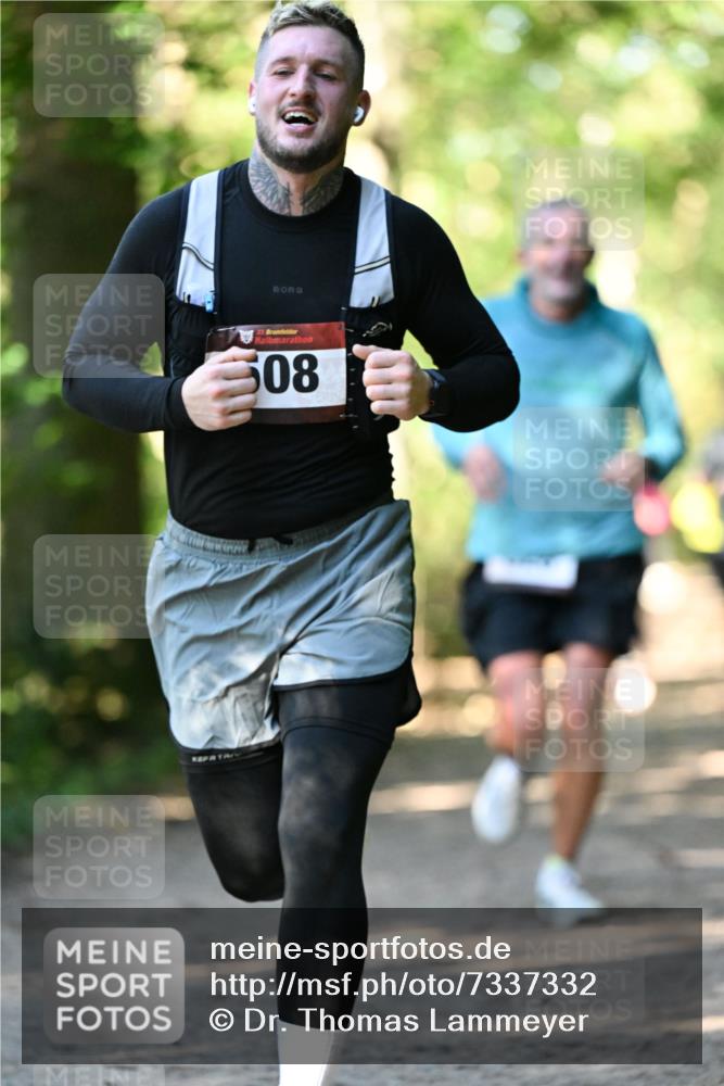06.10.2024 - Bramfelder Halbmarathon 2024 Dr. Thomas Lammeyer http://msf.ph/oto/7337332 06.10.2024 10:20:56 Laufen 33, 508 meine-sportfotos.de