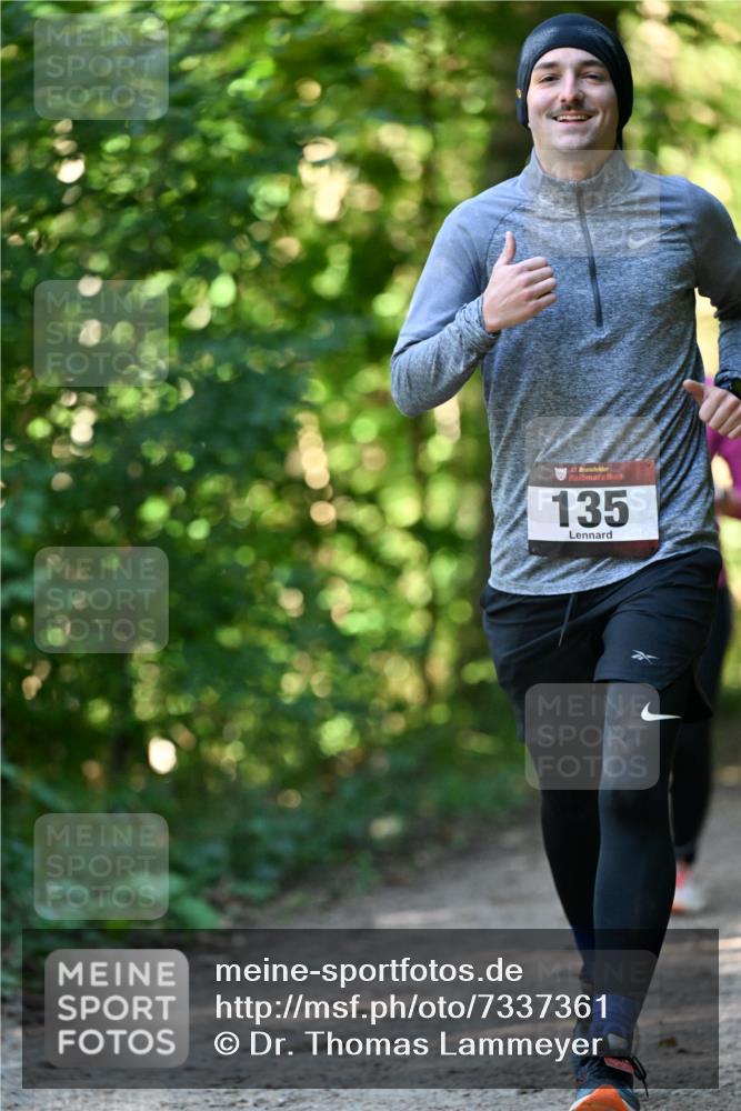 06.10.2024 - Bramfelder Halbmarathon 2024 Dr. Thomas Lammeyer http://msf.ph/oto/7337361 06.10.2024 10:21:02 Laufen 135 meine-sportfotos.de