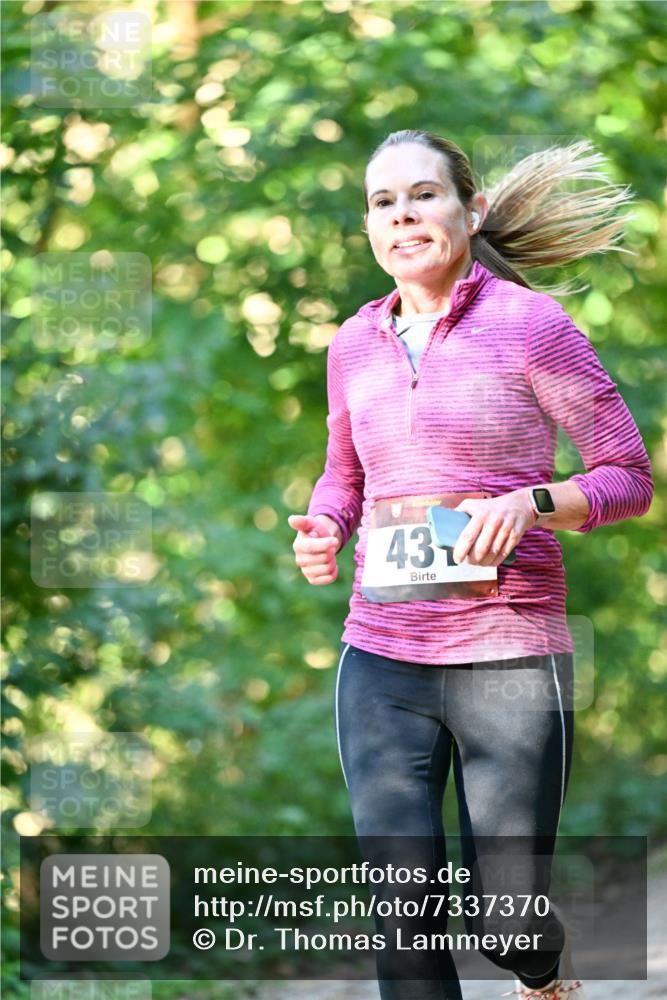 06.10.2024 - Bramfelder Halbmarathon 2024 Dr. Thomas Lammeyer http://msf.ph/oto/7337370 06.10.2024 10:21:04 Laufen 43 meine-sportfotos.de