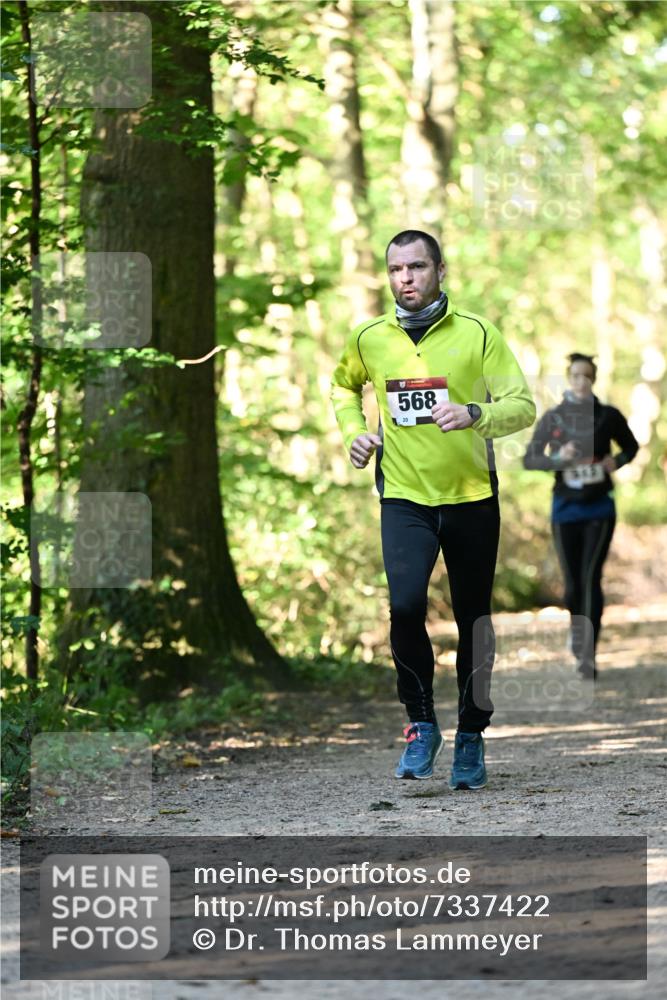 06.10.2024 - Bramfelder Halbmarathon 2024 Dr. Thomas Lammeyer http://msf.ph/oto/7337422 06.10.2024 10:21:16 Laufen 568 meine-sportfotos.de