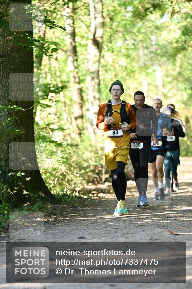 06.10.2024 - Bramfelder Halbmarathon 2024 Dr. Thomas Lammeyer http://msf.ph/oto/7337475 06.10.2024 10:21:32 Laufen 83, 369, 156 meine-sportfotos.de