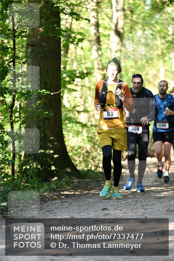 06.10.2024 - Bramfelder Halbmarathon 2024 Dr. Thomas Lammeyer http://msf.ph/oto/7337477 06.10.2024 10:21:33 Laufen 83, 369, 140 meine-sportfotos.de