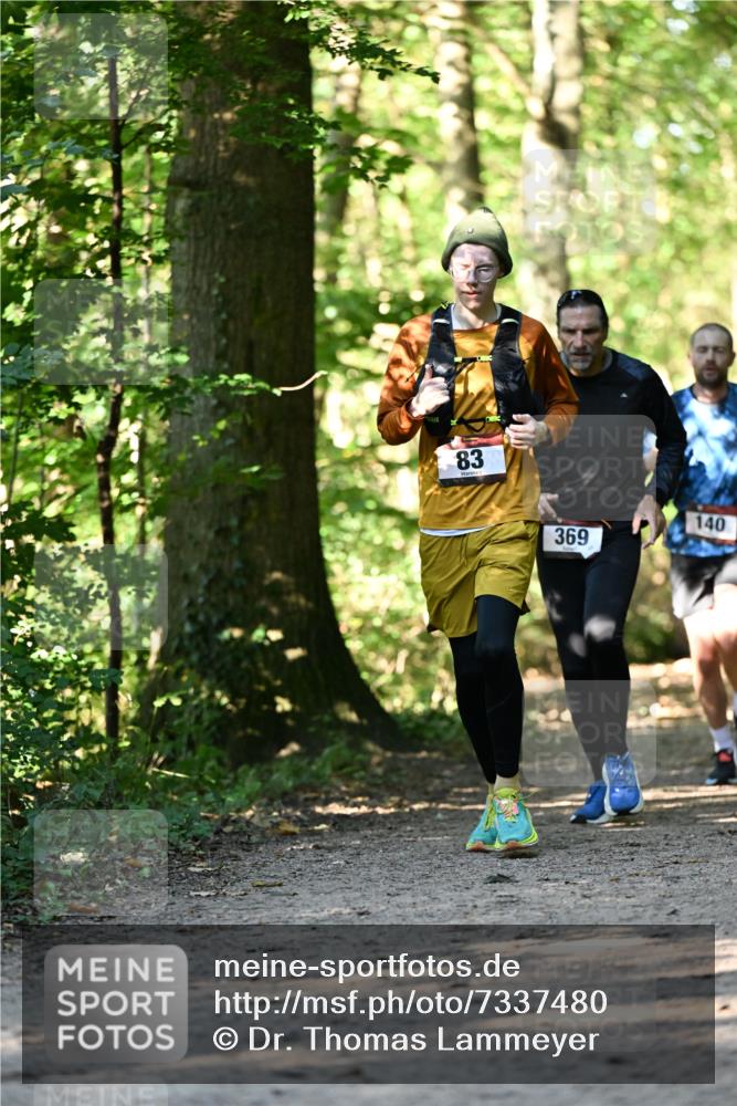 06.10.2024 - Bramfelder Halbmarathon 2024 Dr. Thomas Lammeyer http://msf.ph/oto/7337480 06.10.2024 10:21:33 Laufen 83, 369, 140 meine-sportfotos.de