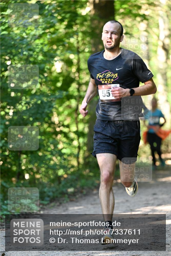 06.10.2024 - Bramfelder Halbmarathon 2024 Dr. Thomas Lammeyer http://msf.ph/oto/7337611 06.10.2024 10:22:18 Laufen 0, 000, 557, 188 meine-sportfotos.de