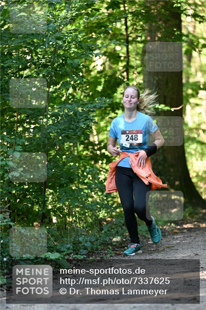 06.10.2024 - Bramfelder Halbmarathon 2024 Dr. Thomas Lammeyer http://msf.ph/oto/7337625 06.10.2024 10:22:21 Laufen 248, 83 meine-sportfotos.de