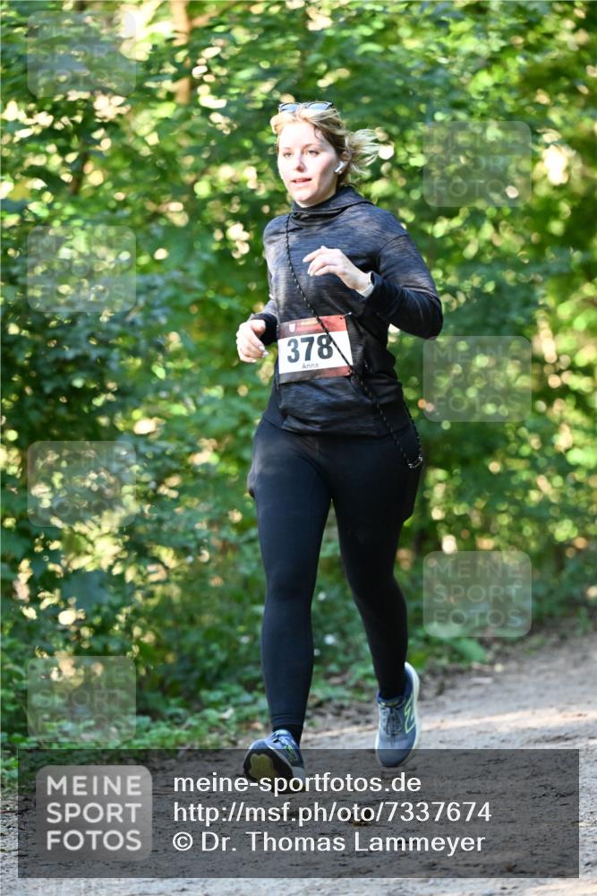 06.10.2024 - Bramfelder Halbmarathon 2024 Dr. Thomas Lammeyer http://msf.ph/oto/7337674 06.10.2024 10:22:31 Laufen 378 meine-sportfotos.de
