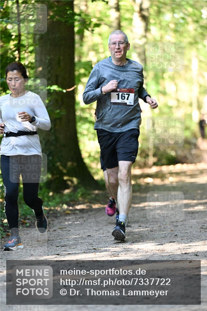 06.10.2024 - Bramfelder Halbmarathon 2024 Dr. Thomas Lammeyer http://msf.ph/oto/7337722 06.10.2024 10:22:52 Laufen 167, 49 meine-sportfotos.de
