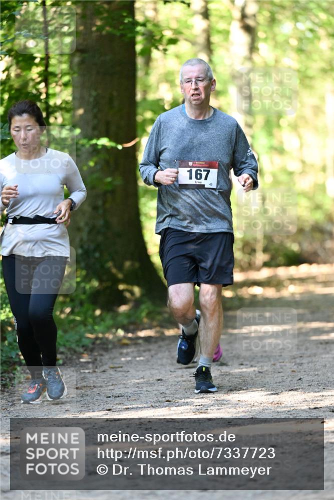 06.10.2024 - Bramfelder Halbmarathon 2024 Dr. Thomas Lammeyer http://msf.ph/oto/7337723 06.10.2024 10:22:52 Laufen 167, 49 meine-sportfotos.de