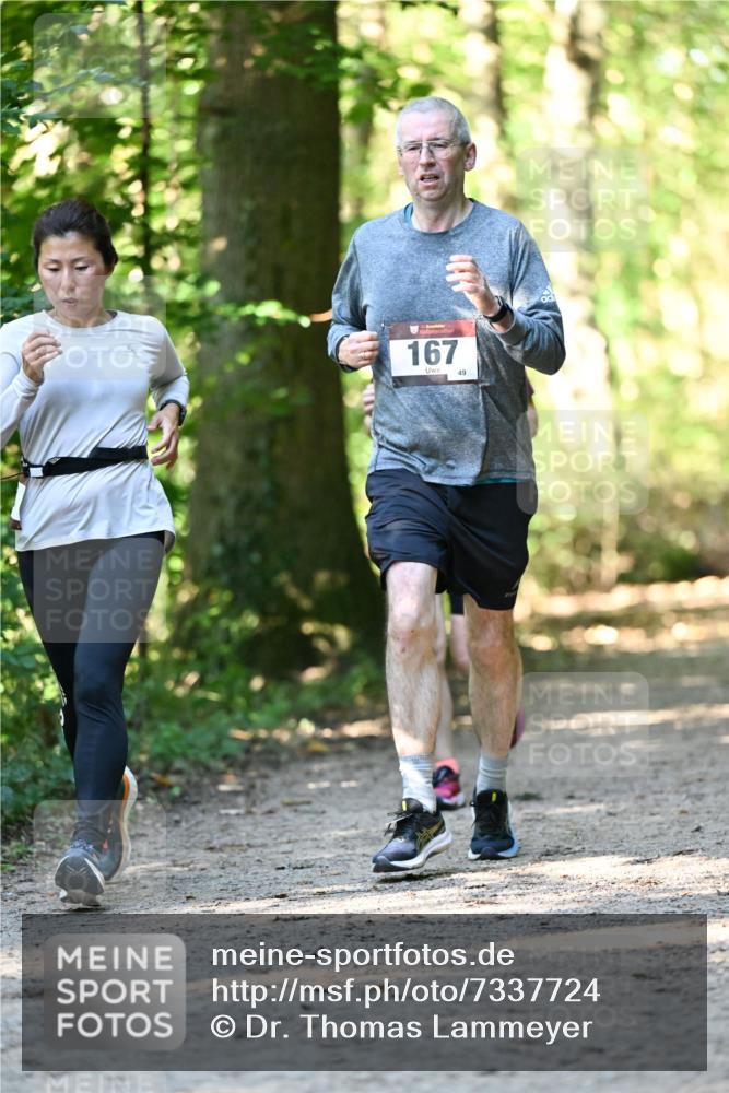 06.10.2024 - Bramfelder Halbmarathon 2024 Dr. Thomas Lammeyer http://msf.ph/oto/7337724 06.10.2024 10:22:52 Laufen 167, 49 meine-sportfotos.de