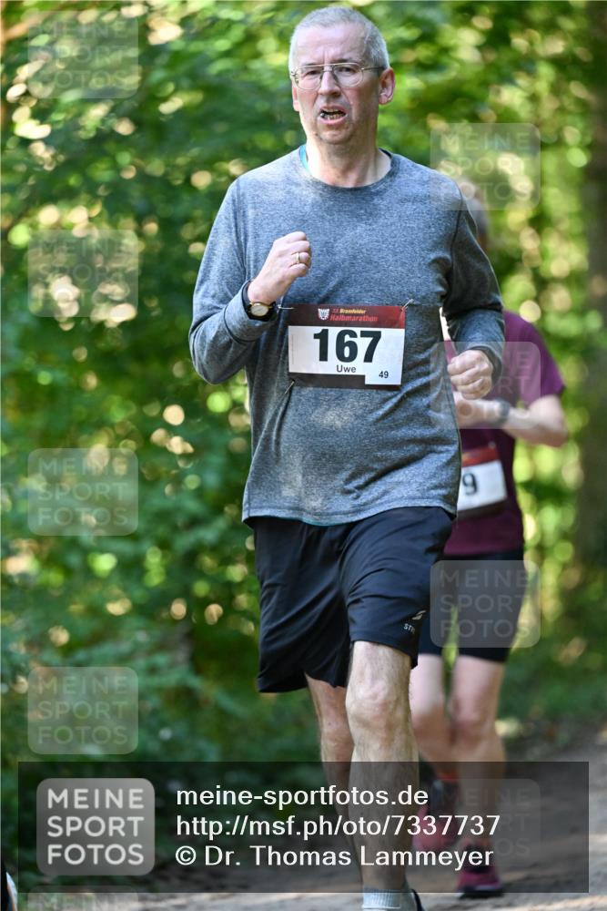 06.10.2024 - Bramfelder Halbmarathon 2024 Dr. Thomas Lammeyer http://msf.ph/oto/7337737 06.10.2024 10:22:54 Laufen 33, 167, 49, 9 meine-sportfotos.de