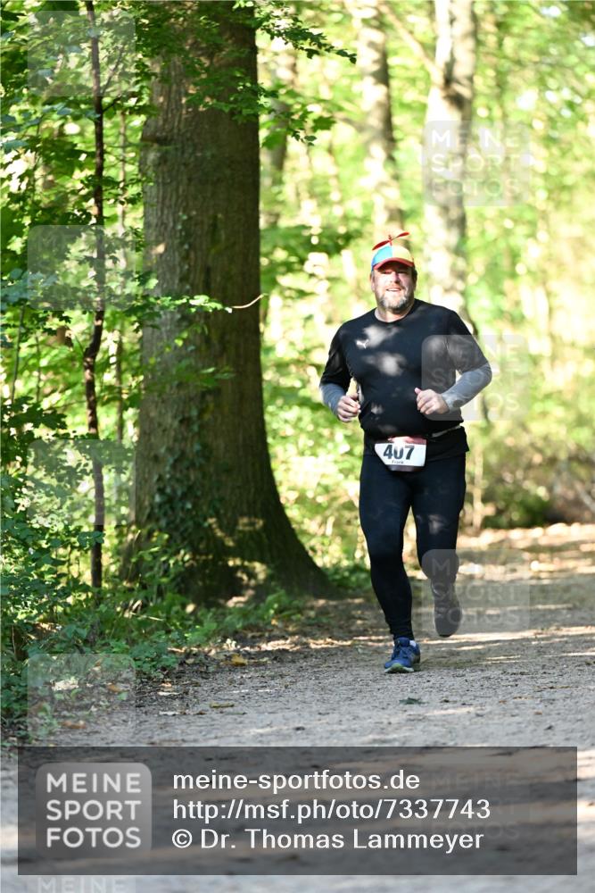 06.10.2024 - Bramfelder Halbmarathon 2024 Dr. Thomas Lammeyer http://msf.ph/oto/7337743 06.10.2024 10:22:59 Laufen 407 meine-sportfotos.de