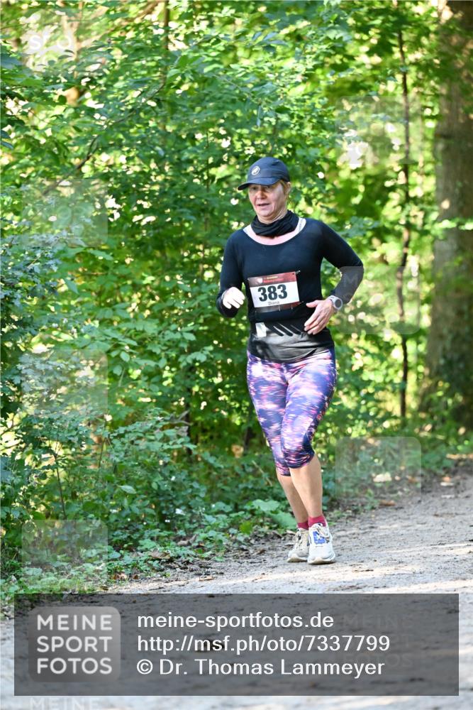 06.10.2024 - Bramfelder Halbmarathon 2024 Dr. Thomas Lammeyer http://msf.ph/oto/7337799 06.10.2024 10:23:20 Laufen 383 meine-sportfotos.de