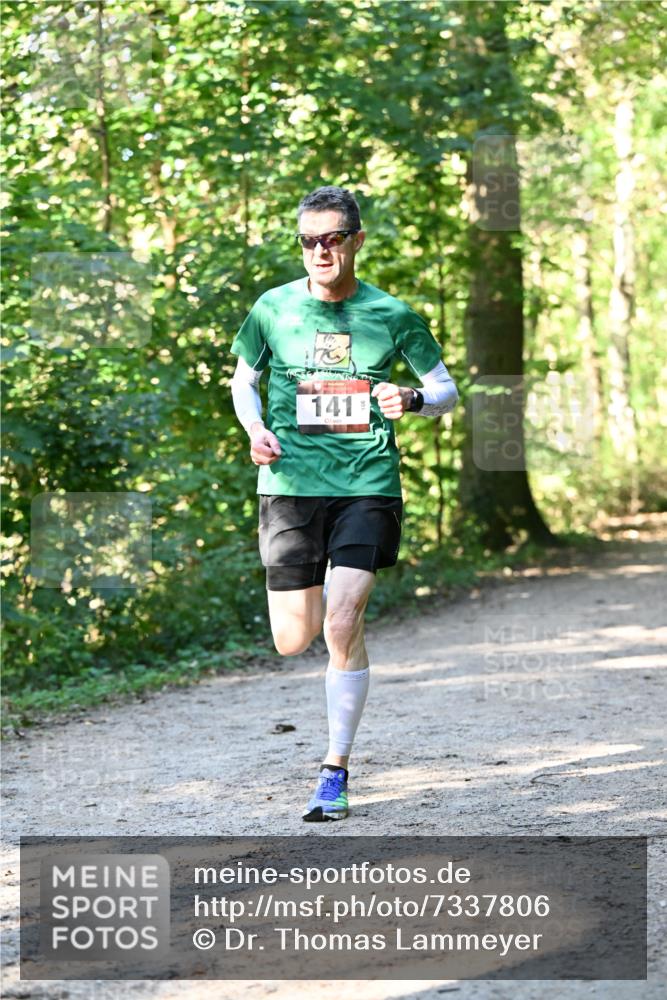 06.10.2024 - Bramfelder Halbmarathon 2024 Dr. Thomas Lammeyer http://msf.ph/oto/7337806 06.10.2024 10:23:22 Laufen 141 meine-sportfotos.de