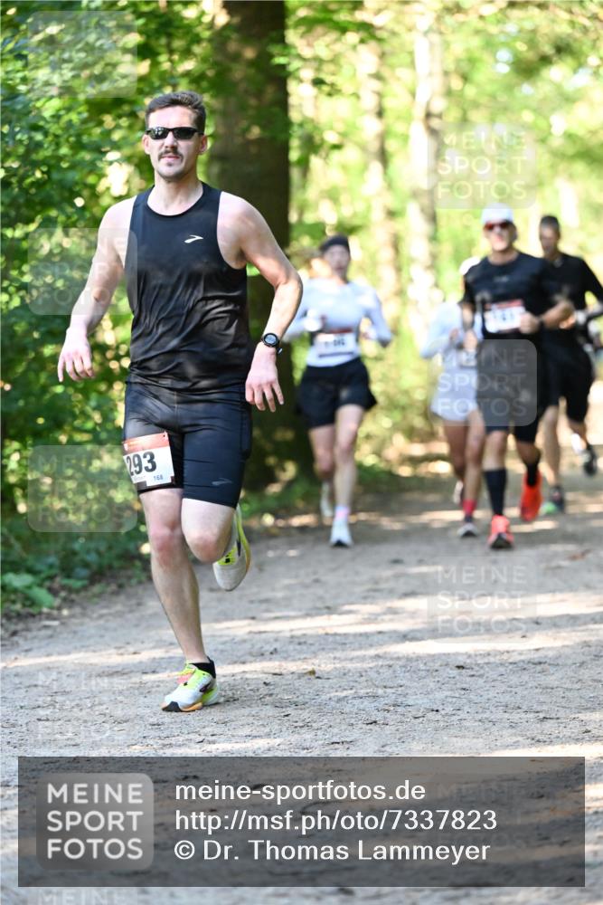 06.10.2024 - Bramfelder Halbmarathon 2024 Dr. Thomas Lammeyer http://msf.ph/oto/7337823 06.10.2024 10:23:27 Laufen 293, 168 meine-sportfotos.de