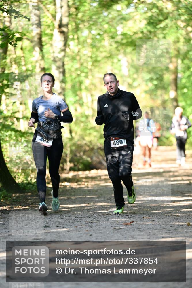 06.10.2024 - Bramfelder Halbmarathon 2024 Dr. Thomas Lammeyer http://msf.ph/oto/7337854 06.10.2024 10:23:35 Laufen 492, 480 meine-sportfotos.de