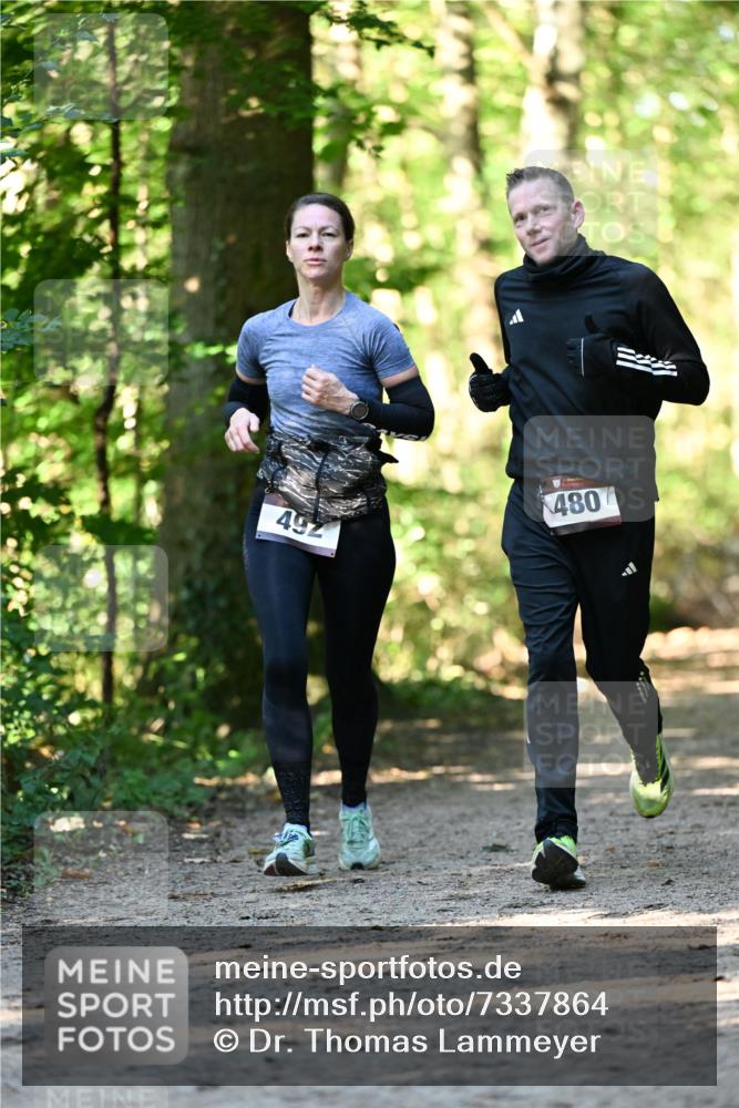 06.10.2024 - Bramfelder Halbmarathon 2024 Dr. Thomas Lammeyer http://msf.ph/oto/7337864 06.10.2024 10:23:36 Laufen 492, 480 meine-sportfotos.de