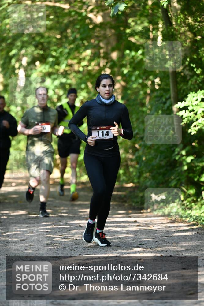 06.10.2024 - Bramfelder Halbmarathon 2024 Dr. Thomas Lammeyer http://msf.ph/oto/7342684 06.10.2024 10:53:49 Laufen 114 meine-sportfotos.de