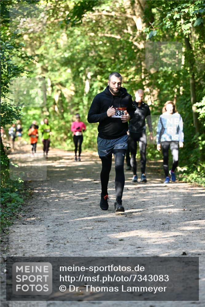 06.10.2024 - Bramfelder Halbmarathon 2024 Dr. Thomas Lammeyer http://msf.ph/oto/7343083 06.10.2024 10:54:28 Laufen 536 meine-sportfotos.de