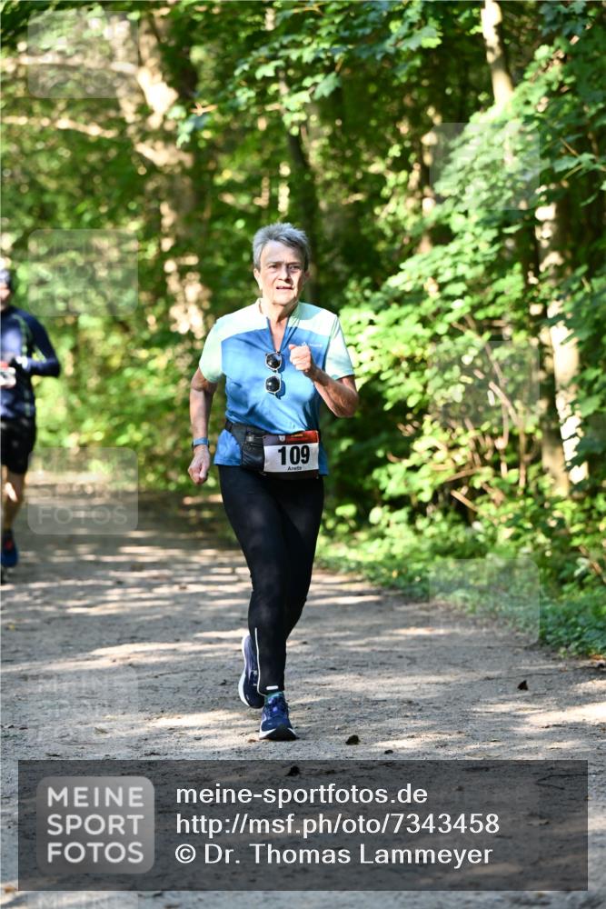 06.10.2024 - Bramfelder Halbmarathon 2024 Dr. Thomas Lammeyer http://msf.ph/oto/7343458 06.10.2024 10:56:36 Laufen 109 meine-sportfotos.de