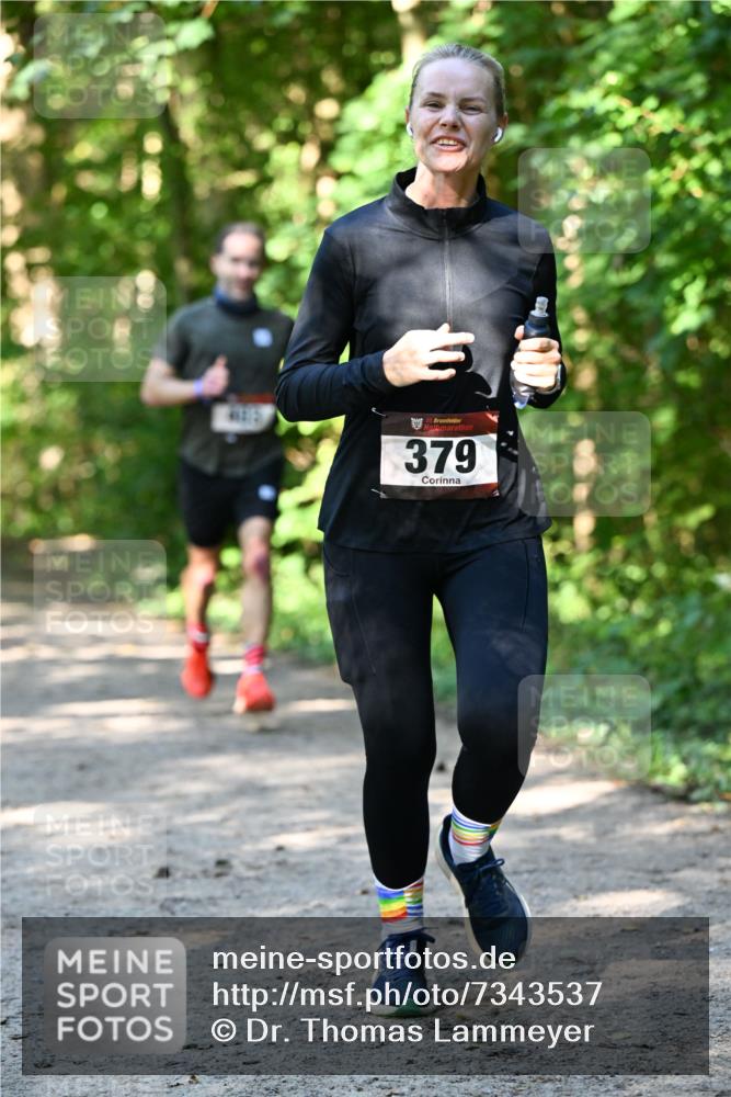 06.10.2024 - Bramfelder Halbmarathon 2024 Dr. Thomas Lammeyer http://msf.ph/oto/7343537 06.10.2024 10:57:15 Laufen 379 meine-sportfotos.de
