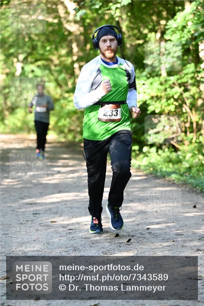 06.10.2024 - Bramfelder Halbmarathon 2024 Dr. Thomas Lammeyer http://msf.ph/oto/7343589 06.10.2024 10:57:36 Laufen 233 meine-sportfotos.de