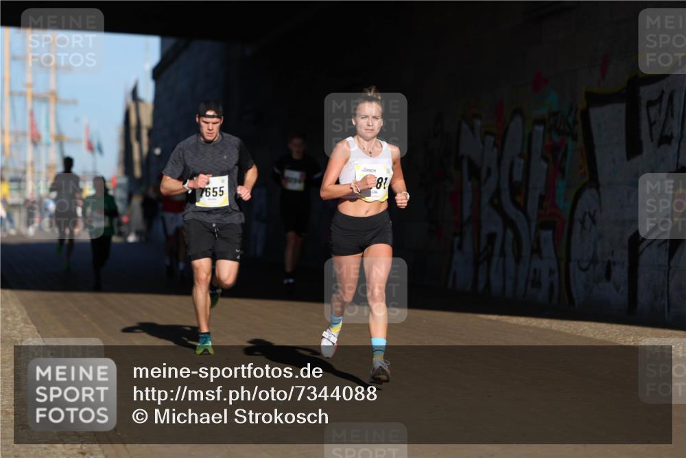 06.10.2024 - 19. swb-Marathon Bremen Michael Strokosch http://msf.ph/oto/7344088 06.10.2024 10:11:18 Laufen 7655, 8 meine-sportfotos.de