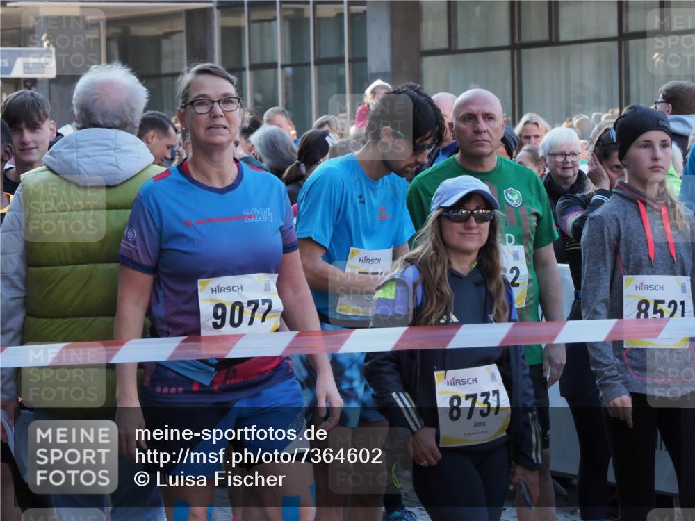 06.10.2024 - 19. swb-Marathon Bremen Luisa Fischer http://msf.ph/oto/7364602 06.10.2024 09:47:22 Allgemein zum Event 19, 2024, 9077, 2, 8521, 8737 meine-sportfotos.de