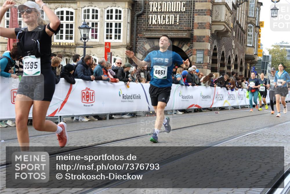 06.10.2024 - 19. swb-Marathon Bremen Strokosch-Dieckow http://msf.ph/oto/7376793 06.10.2024 14:06:45 Ziel 960, 1052, 2112, 2730, 2889, 3595, 3619, 4152, 4686, 5237, 6651, 6750 meine-sportfotos.de