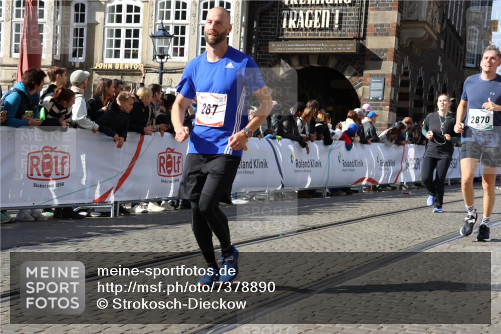 06.10.2024 - 19. swb-Marathon Bremen Strokosch-Dieckow http://msf.ph/oto/7378890 06.10.2024 14:08:43 Ziel 267, 2153, 2870, 3227, 3480, 4560, 4634, 5266, 5422, 5517, 6023 meine-sportfotos.de