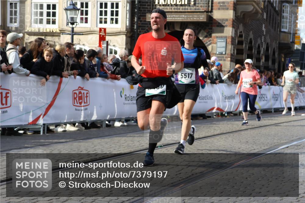 06.10.2024 - 19. swb-Marathon Bremen Strokosch-Dieckow http://msf.ph/oto/7379197 06.10.2024 14:08:49 Ziel 2153, 2320, 2870, 3227, 3480, 4560, 5149, 5266, 5422, 5517, 6023 meine-sportfotos.de