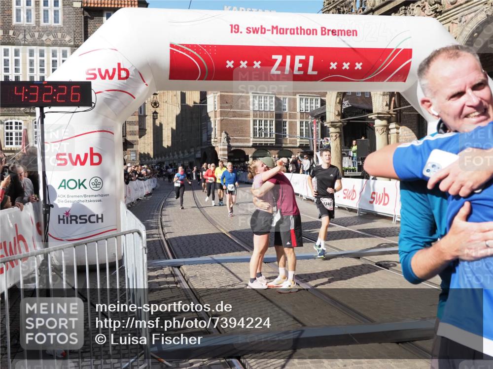 06.10.2024 - 19. swb-Marathon Bremen Luisa Fischer http://msf.ph/oto/7394224 06.10.2024 14:02:26 Ziel 311, 974, 1340, 3742, 4385, 5010, 5841, 5980 meine-sportfotos.de