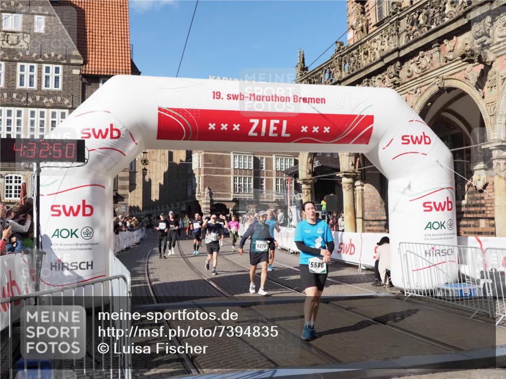 06.10.2024 - 19. swb-Marathon Bremen Luisa Fischer http://msf.ph/oto/7394835 06.10.2024 14:02:50 Ziel 167, 1610, 3627, 4220, 4326, 4925, 5586, 5597, 5826, 6279, 6321 meine-sportfotos.de