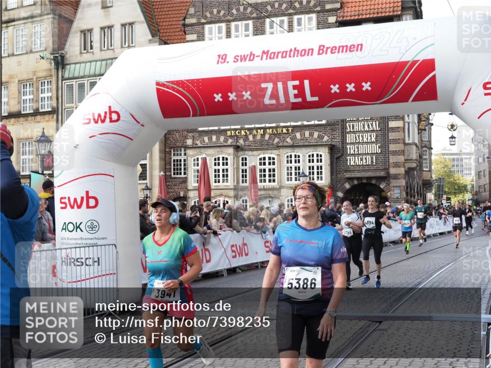 06.10.2024 - 19. swb-Marathon Bremen Luisa Fischer http://msf.ph/oto/7398235 06.10.2024 14:05:14 Ziel 725, 1614, 1667, 2534, 3941, 4954, 5280, 5355, 5363, 5386, 6122 meine-sportfotos.de