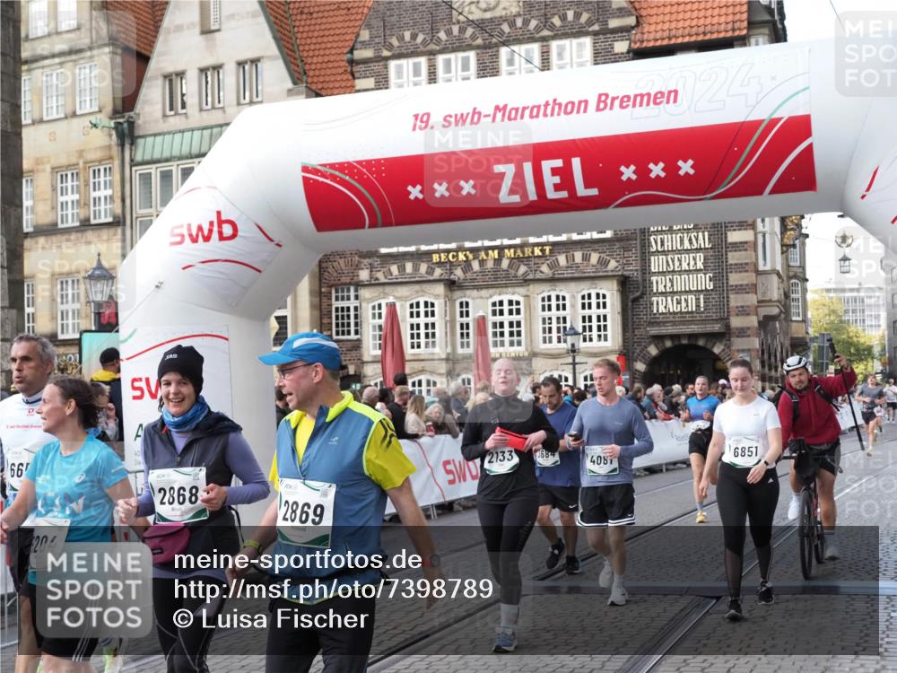 06.10.2024 - 19. swb-Marathon Bremen Luisa Fischer http://msf.ph/oto/7398789 06.10.2024 14:05:37 Ziel 1161, 1532, 2133, 2563, 2774, 2868, 2869, 3684, 4081, 5204, 6659, 6851, 6917 meine-sportfotos.de