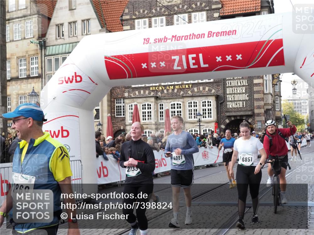 06.10.2024 - 19. swb-Marathon Bremen Luisa Fischer http://msf.ph/oto/7398824 06.10.2024 14:05:38 Ziel 1161, 1532, 2133, 2563, 2774, 2868, 2869, 3684, 4081, 5204, 6659, 6851, 6917 meine-sportfotos.de