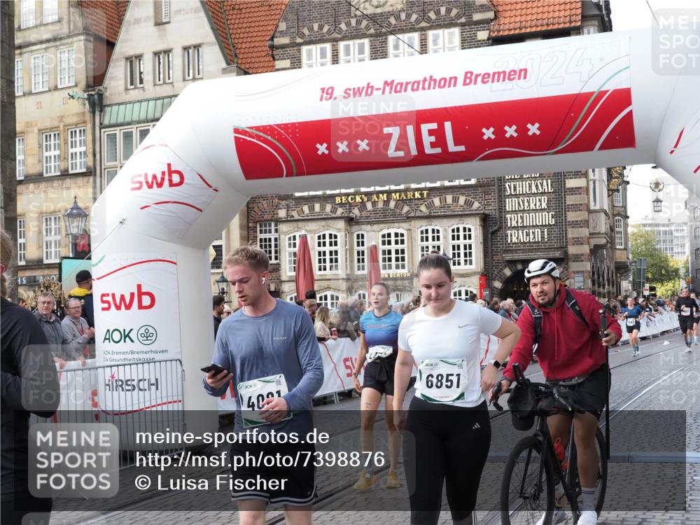 06.10.2024 - 19. swb-Marathon Bremen Luisa Fischer http://msf.ph/oto/7398876 06.10.2024 14:05:40 Ziel 1161, 1497, 1532, 2133, 2563, 2774, 2868, 2869, 3684, 4081, 5204, 5583, 6659, 6851 meine-sportfotos.de