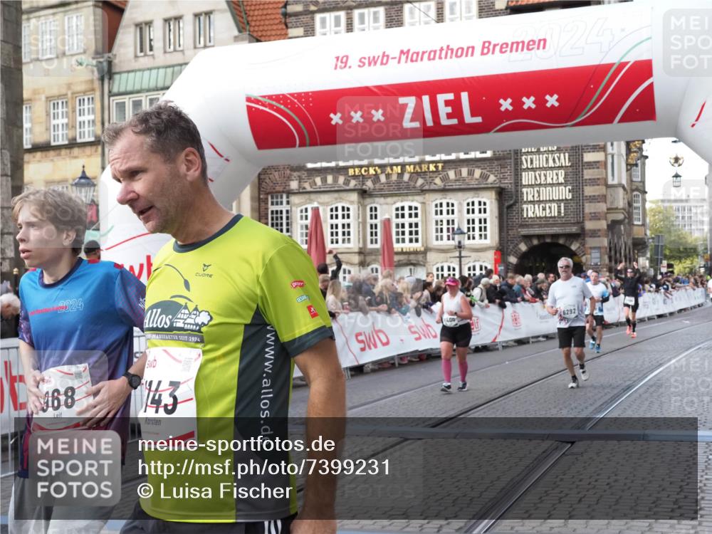 06.10.2024 - 19. swb-Marathon Bremen Luisa Fischer http://msf.ph/oto/7399231 06.10.2024 14:05:53 Ziel 362, 968, 1143, 1424, 2659, 2704, 6292, 6400 meine-sportfotos.de