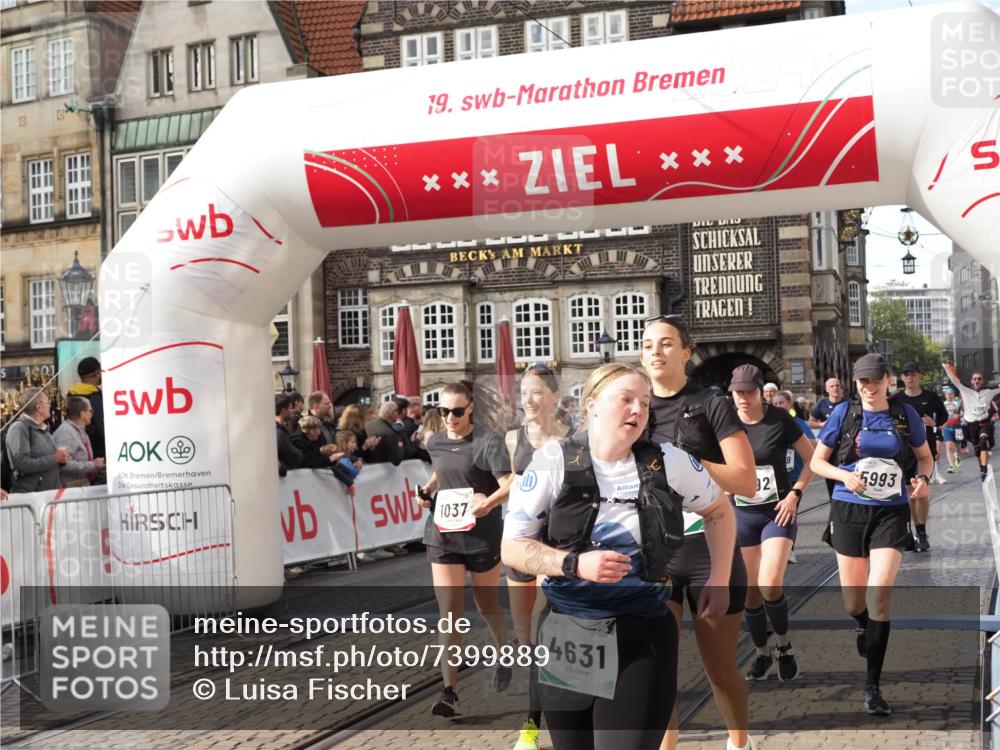 06.10.2024 - 19. swb-Marathon Bremen Luisa Fischer http://msf.ph/oto/7399889 06.10.2024 14:06:13 Ziel 556, 712, 1036, 1037, 1193, 1483, 2291, 3096, 3435, 3438, 3640, 4631, 5378, 5710, 5712, 5992, 5993, 6057, 6059, 6304 meine-sportfotos.de