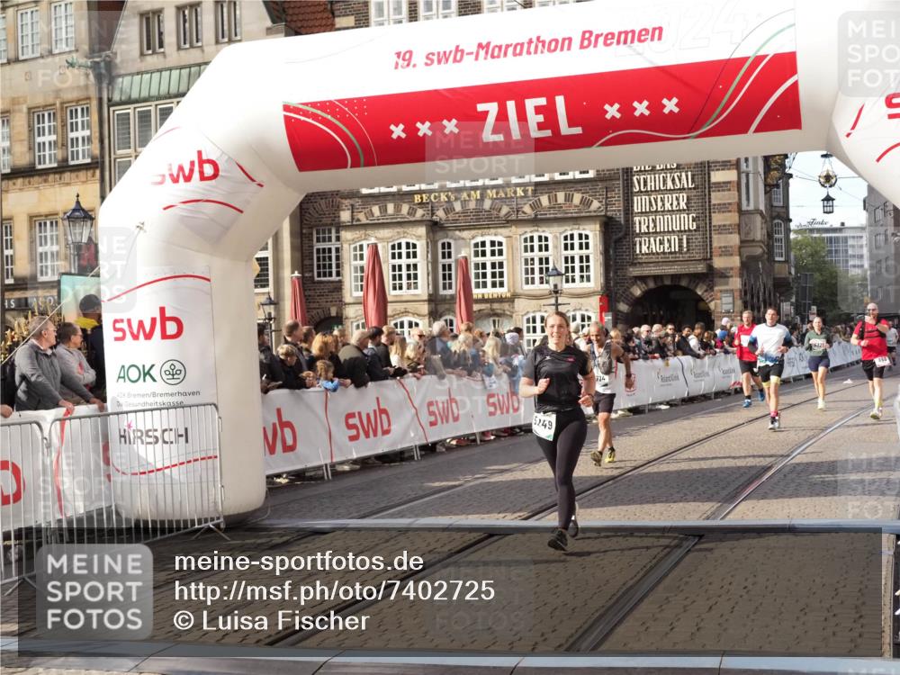 06.10.2024 - 19. swb-Marathon Bremen Luisa Fischer http://msf.ph/oto/7402725 06.10.2024 14:07:49 Ziel 866, 1378, 4459, 5131, 5132, 5249, 5321, 5907, 6714 meine-sportfotos.de