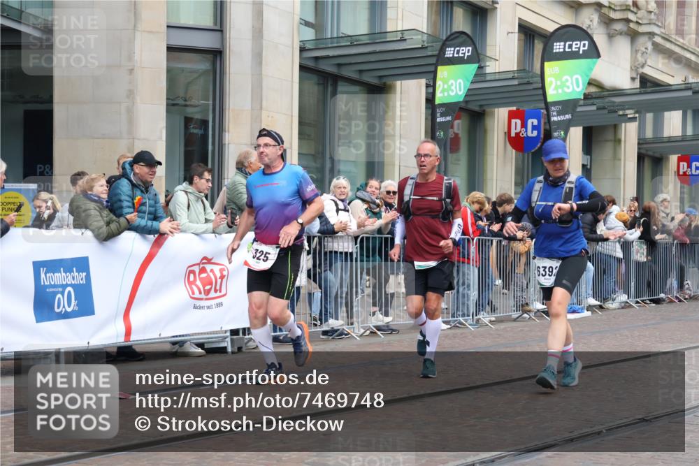 06.10.2024 - 19. swb-Marathon Bremen Strokosch-Dieckow http://msf.ph/oto/7469748 06.10.2024 14:07:02 Laufen 325, 756, 758, 921, 1378, 2193, 2250, 2290, 2426, 2432, 3061, 3302, 3784, 3813, 4079, 5131, 5132, 5249, 5279, 5444, 5608, 5655, 5907, 5952, 6229, 6392, 6532, 6656, 6714 meine-sportfotos.de