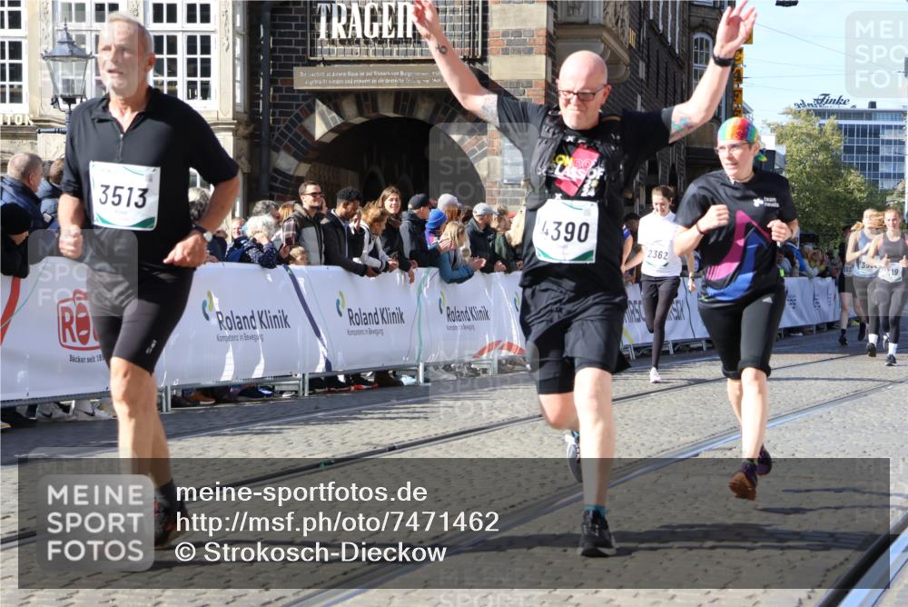 06.10.2024 - 19. swb-Marathon Bremen Strokosch-Dieckow http://msf.ph/oto/7471462 06.10.2024 14:02:32 Ziel 2357, 2362, 3419, 3513, 3562, 3627, 4220, 4390, 4925, 5178, 5586, 5826, 5841, 5980, 6279, 6321 meine-sportfotos.de