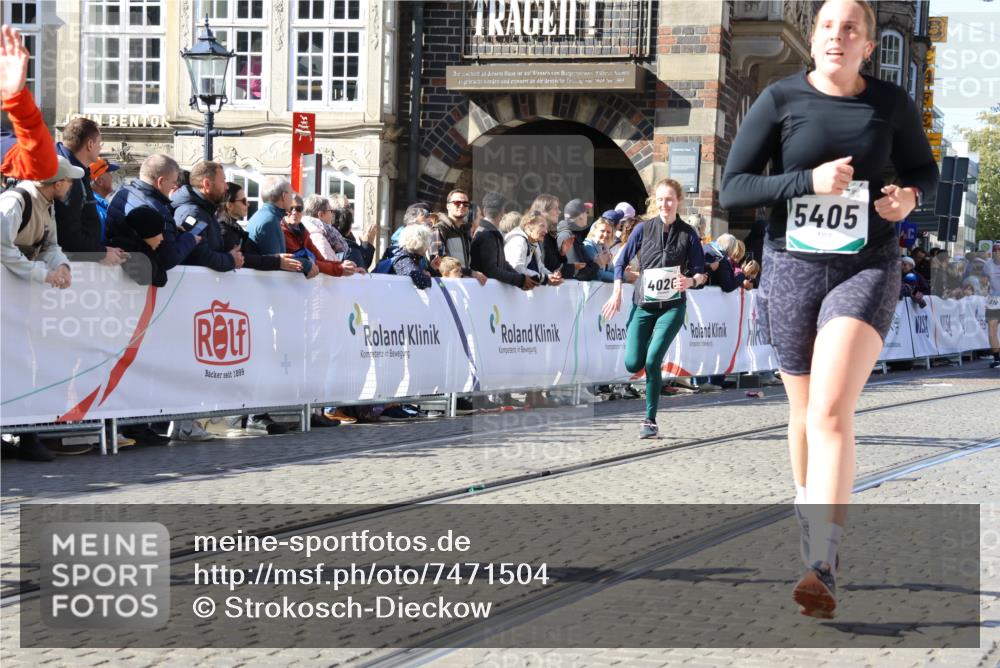 06.10.2024 - 19. swb-Marathon Bremen Strokosch-Dieckow http://msf.ph/oto/7471504 06.10.2024 14:03:00 Ziel 119, 516, 820, 844, 2004, 2102, 2229, 2593, 3009, 3233, 3234, 4020, 4199, 4254, 5008, 5274, 5405, 5484, 6253, 6474 meine-sportfotos.de
