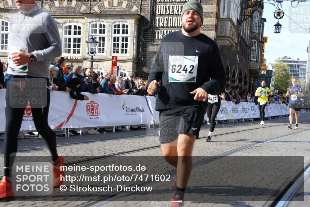 06.10.2024 - 19. swb-Marathon Bremen Strokosch-Dieckow http://msf.ph/oto/7471602 06.10.2024 14:04:43 Ziel 2181, 2221, 2243, 2457, 2708, 3448, 3570, 4055, 4082, 4493, 4873, 5617, 6053, 6242 meine-sportfotos.de