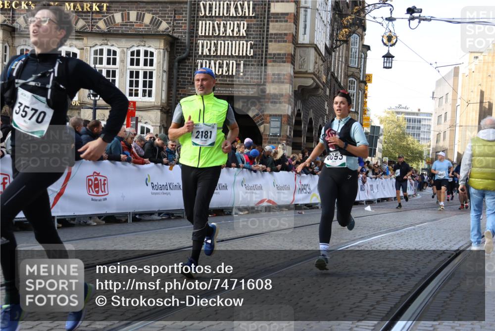 06.10.2024 - 19. swb-Marathon Bremen Strokosch-Dieckow http://msf.ph/oto/7471608 06.10.2024 14:04:53 Ziel 1667, 2181, 2221, 2243, 2708, 3570, 3941, 4082, 4282, 4873, 5123, 5280, 5386, 5431, 5617, 6053, 6122 meine-sportfotos.de
