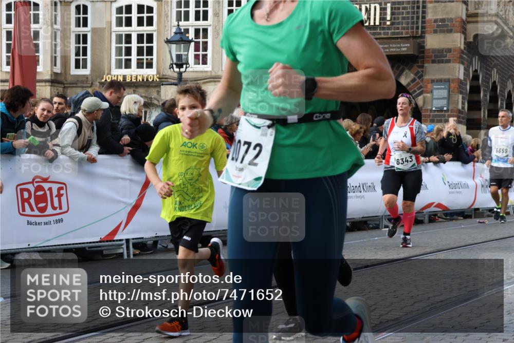 06.10.2024 - 19. swb-Marathon Bremen Strokosch-Dieckow http://msf.ph/oto/7471652 06.10.2024 14:05:24 Ziel 750, 1161, 1407, 1532, 2072, 2133, 2563, 2681, 2774, 2868, 2869, 3684, 4081, 5204, 6343, 6463, 6497, 6659, 6851, 6917 meine-sportfotos.de