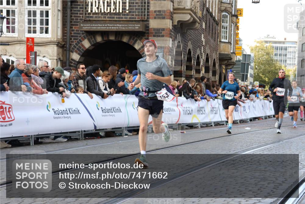 06.10.2024 - 19. swb-Marathon Bremen Strokosch-Dieckow http://msf.ph/oto/7471662 06.10.2024 14:05:38 Ziel 362, 968, 1143, 1424, 1497, 1532, 2659, 2704, 2774, 3684, 5583, 6292, 6400 meine-sportfotos.de