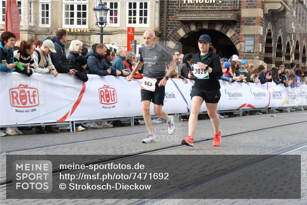 06.10.2024 - 19. swb-Marathon Bremen Strokosch-Dieckow http://msf.ph/oto/7471692 06.10.2024 14:06:01 Ziel 556, 683, 712, 1036, 1037, 1193, 1483, 2291, 2572, 3020, 3096, 3435, 3438, 3574, 3640, 4367, 4631, 5378, 5467, 5710, 5712, 5992, 5993, 6057, 6059, 6304 meine-sportfotos.de
