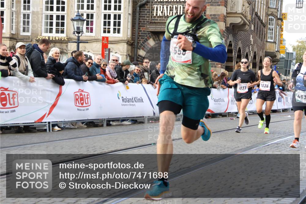 06.10.2024 - 19. swb-Marathon Bremen Strokosch-Dieckow http://msf.ph/oto/7471698 06.10.2024 14:06:05 Ziel 556, 683, 712, 1036, 1037, 1193, 1483, 2291, 2572, 2761, 3020, 3096, 3435, 3438, 3574, 3640, 4367, 4488, 4504, 4631, 5378, 5558, 5710, 5712, 5964, 5992, 5993, 6057, 6059, 6304 meine-sportfotos.de